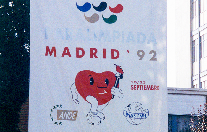 Madridin 1992 paralympialaisten mainoslakana.